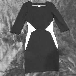 3/4 length sleeve dress